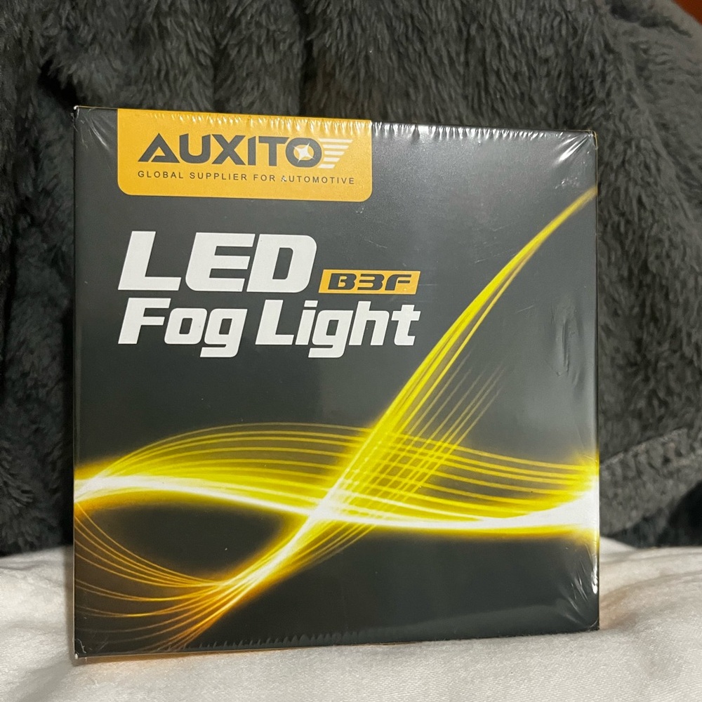 BN SEALED AUXITO LED FOG LIGHT